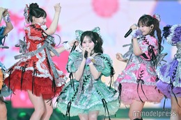 CANDY TUNE、デビュー3周年当日に「TGC」出演「幸せです」代表曲＆世界観溢れるパフォーマンスで魅せる【TGC2026 S/S】