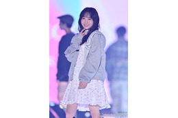 乃木坂46一ノ瀬美空、色白美脚際立つミニワンピ姿披露 “あざとポーズ”で観客の心鷲掴み【TGC2026 S/S】 画像