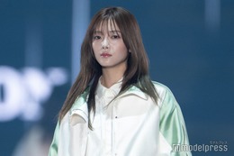 櫻坂46田村保乃、膝上丈ワンピからほっそり美脚輝く 笑顔封印ランウェイでギャップ見せ【TGC2026 S/S】 画像