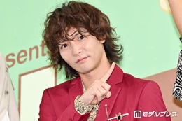 人気芸人、“推し”トップアイドルとの共演＆13年前の約束叶え涙「めちゃくちゃ昔から好きで」 画像