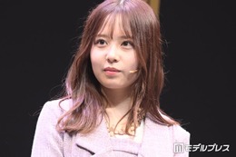 乃木坂46佐藤璃果、デコルテ輝く卒業ドレス姿披露「プリンセスみたい」「シルエット綺麗」と反響 画像