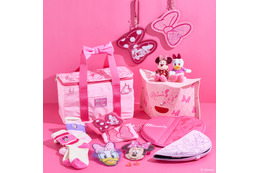 ミニーマウス＆デイジーダック＆ルシファーらも“ピンク”に　PLAZA限定アイテム発売