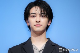 新原泰佑、友人女優との共演に驚き「速攻で連絡して」大手町の街中撮影も回顧【○○なふたり】 画像