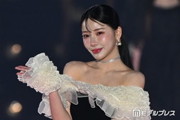 美人クリエイター「強強スタイル戻ってきたよ」イメチェン報告に「理想のビジュアル」「さらに美しさが増している」と絶賛の声 画像