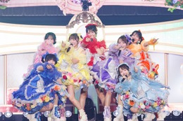 SWEET STEADY、“グループ最大規模”幕張メッセでデビュー2周年公演開催 初のアリーナ単独サプライズ発表で涙「感謝しかありません」【ライブレポ】 画像