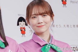 乃木坂46田村真佑、ノースリーブレース衣装で素肌輝く「陶器のような美しさ」「上品でお似合い」と反響 画像