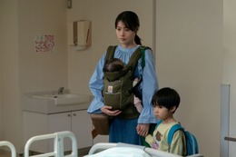 有村架純が初の母親役に 繊細かつ力強い表情捉える『マジカル・シークレット・ツアー』場面写真