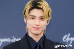本田響矢、ノースリーブで逞しい筋肉披露 オフショットに「格好良すぎて震える」「腕まわりが最高」と絶賛の声 画像