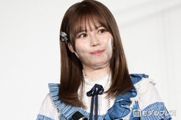 元AKB48メンバー、美脚際立つミニ丈Diorコーデに視線集中「おしゃれ」「透明感すごい」 画像