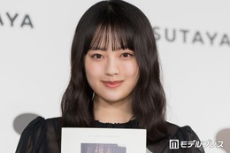 「風、薫る」上坂樹里、直筆美文字でメッセージ公開「綺麗すぎて憧れ」「大人っぽい文字」と反響