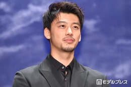 竹内涼真、誕生日迎え弟＆妹との仲睦まじい3ショット公開「竹内家のビジュアル強い」「美形すぎる」と反響