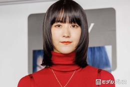 元櫻坂46土生瑞穂、ほっそり美脚際立つタイトなショーパン姿公開「健康的で美しい」「脚長すぎてびっくり」の声 画像