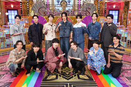 Snow Man目黒蓮率いる「SAKAMOTO DAYS」チーム、SixTONESと超真剣バトル 人気俳優のキャラが完全崩壊