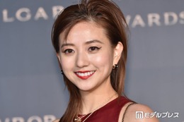 伊藤千晃「引くぐらいボロ泣きでした」息子との母の日ショットに反響「息子くん絶対イケメン」「素敵なお話」 画像