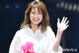 木村沙織、3歳息子とのコンビニお買い物ショットに反響「しっかり両手で持ってて可愛い」「真剣で愛おしい」 画像