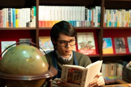 細田佳央太 「生まれて初めて小鳥とお芝居を」石田ひかりが紡ぐ物語のキーパーソン役『さとこはいつも』