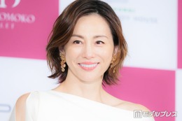 米倉涼子、約30年ぶりバレエ挑戦は「怖くてしょうがない」“おおらかな母親役”にも不安「強くてたくましくて潔のいい女っていうような役が多かったので」 画像