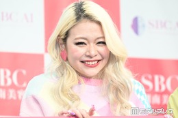 エルフ荒川、印象ガラリな“ナチュラルめなメイク”姿にファン驚き「素材の良さが際立ってる」「新鮮」と反響