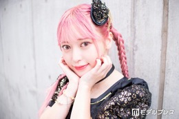 ヘラヘラ三銃士・まりな、ありしゃん宅でのしゃぶしゃぶパーティー公開「バラの形のお肉が綺麗」「具材の入れ方がお店みたい」と反響