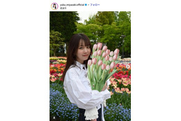 1児の母・元Juice＝Juiceメンバー、子どもとの2ショット披露「幸せオーラ半端ない」「癒やされる」