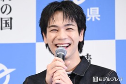 JO1豆原一成、ドラマ現場に全員分の差し入れ持ってきたメンバー明かす「プライベートで来てくれて」 画像