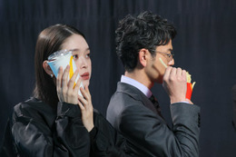 妻夫木聡＆高石あかり、2度目の共演でさらに息ピッタリ アクション映画さながら緊迫感溢れるマック新CM