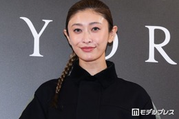 山田優「心機一転」新ヘアスタイルで雰囲気ガラリ「どの角度から見ても美しい」「本当にお洒落」と反響
