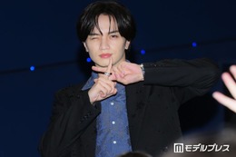 中島健人、共演女優2人をエスコート 手差し伸べ黄色い歓声上がる【ラブ≠コメディ】 画像