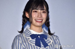 元日向坂46メンバー、ミニスカコーデで美脚輝く「立ち姿が綺麗」「どのカットも絵になる」と反響 画像
