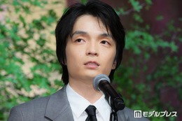 岡山天音、俳優への不安抱いた過去告白「心臓を押しつぶされてしまうような」【第52回放送文化基金賞】 画像