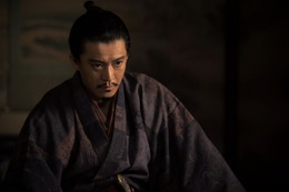 織田信長役・小栗旬、“お前じゃない”は「脚本にはなかった」大河ドラマ「豊臣兄弟！」
