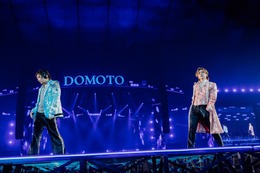 DOMOTO堂本光一＆堂本剛、ライブなのに“漫談”止まらず「ACEesじゃなくていいんですか？」「最近僕らを知ってくれた人は漫才師だと思ってるかも」【MCレポート／DOMOTO Concert 2026 ～Stay with me～】