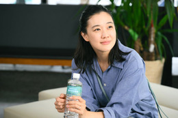 【Tシャツが乾くまで  第2話あらすじ】咲子（蒼井優）＆樹生（中島歩）、パートナーの真実追う奇妙な連帯関係スタート 画像