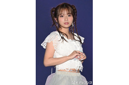 辻ちゃん長女・希空（のあ）、ショート丈ノースリーブからウエストチェーン輝く 三つ編みツインテールが可愛い【TGC新潟2026】 画像