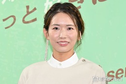 古賀紗理那、子どもらと沖縄旅行 抱っこショットに「楽しそう」「大きくなりましたね」 画像