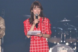 元NHK中川安奈アナ、ノースリ＆膝丈ショーパンで美スタイル披露「脚長い」「理想の体型」の声 画像