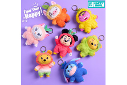 ディズニーキャラがフルーツ姿に！ハッピー・ホールぬいぐるみキーチェーン発売