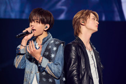 STARGLOWファンミ、縁あるベテラン芸人がMC「大先輩ってフリやめてくれる？（笑）」KANON＆RUIとの舞台裏会話も
