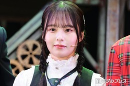 元乃木坂46佐藤璃果、美脚＆美腕際立つレースミニキャミワンピ姿披露「透明感レベチすぎる」「夏の妖精」と反響