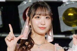 ＝LOVEメンバー、美脚際立つミニスカオフショットに反響「破壊力すごい」「コーデセンスが神」