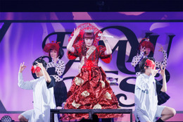 きゃりーぱみゅぱみゅ、デビュー15周年イベント「PAMYU FES」開催 FRUITS ZIPPER・木村カエラら集結…ツアー＆アルバム発表も
