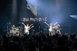 【独自コメント到着】SILENT SIREN、主宰イベント「SHE SCREAM ROCK Vol.3」にて8年振りのアニメタイアップ発表