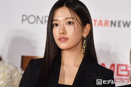 IVEユジン、ヘソ出しショーパン秋コーデで美脚スラリ「努力の賜物」「等身バランス神」と反響 画像