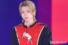 BUDDiiS森愁斗、ナポレオンジャケットでロイヤルオーラ纏う「英国の王子様かな？」「雰囲気違ってドキッとした」と悶絶の声【ガルアワ2026A/W】 画像