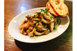簡単なのに美味しすぎる！「きのこのクリーム煮」そのままでも、パスタに絡めても【シェフのテク】