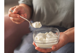 ヨーグルトだけでは足りない？腸活の新常識、専門医が注目する「ハイパー食物繊維」がすごい！「二刀流」の働きを解説