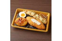 ファミマ、ワンコインの海苔弁が新登場！豪華おかず満載で満足感たっぷり 画像