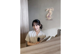 Netflix「ダウンタイム」美人受付役で話題・安田乙葉って？「ノブロックTV」でも注目の女優 役作りの参考は通っている美容クリニック【注目の人物】