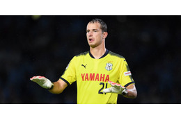 磐田の守護神カミンスキ、名波監督が明かした「こだわり」とは 画像