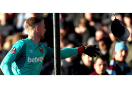 いいね！GKジョー・ハート、凱旋試合でファンが神対応！ 画像